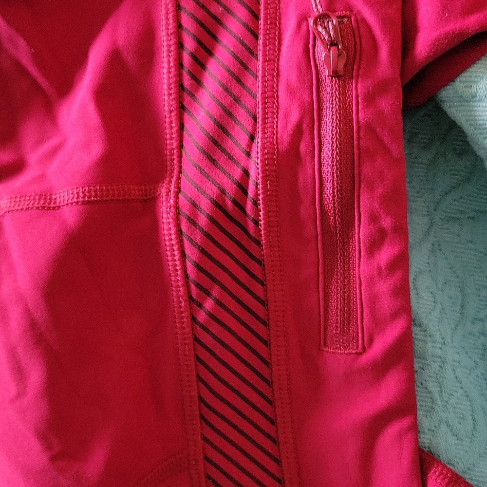 Red Capris - image 3